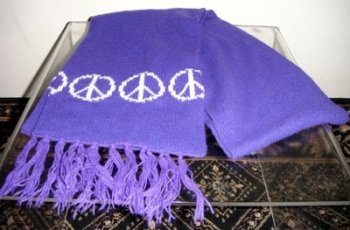 Vintage 60s Purple Peace Sign Scarf -Winter Knit 