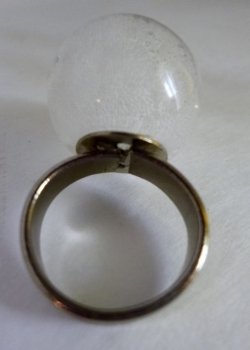 Round Plastic Lucite Clear Ring- Mid-Century Modern Size 6.5
